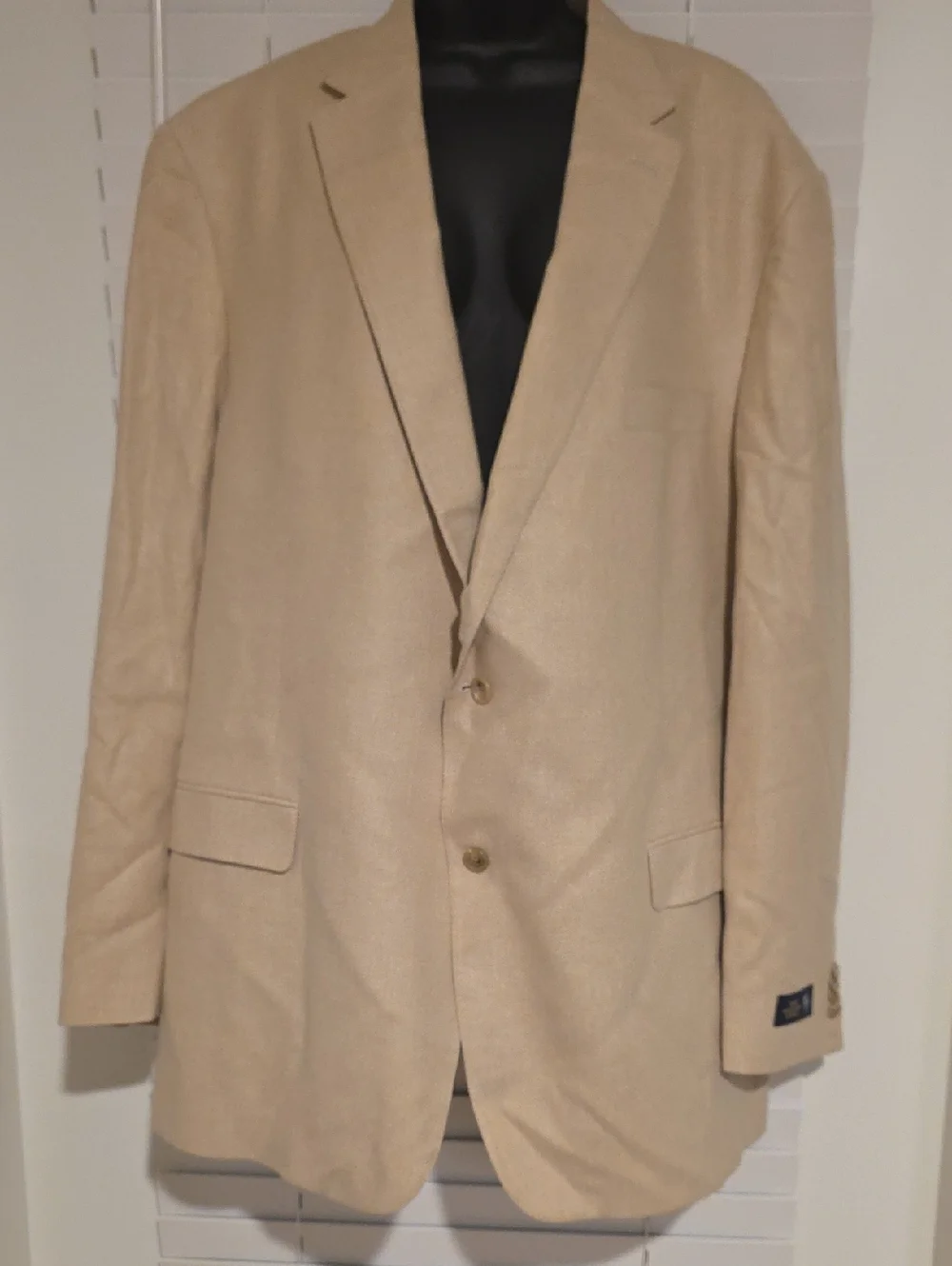 Vintage 100% Silk Hart Schaffner Marx Two-Button Sport Coat